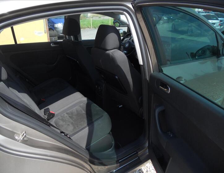 Volkswagen Golf Plus 18