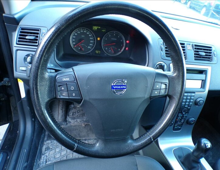 Volvo V50 Kombi 2,4 l 103 kw