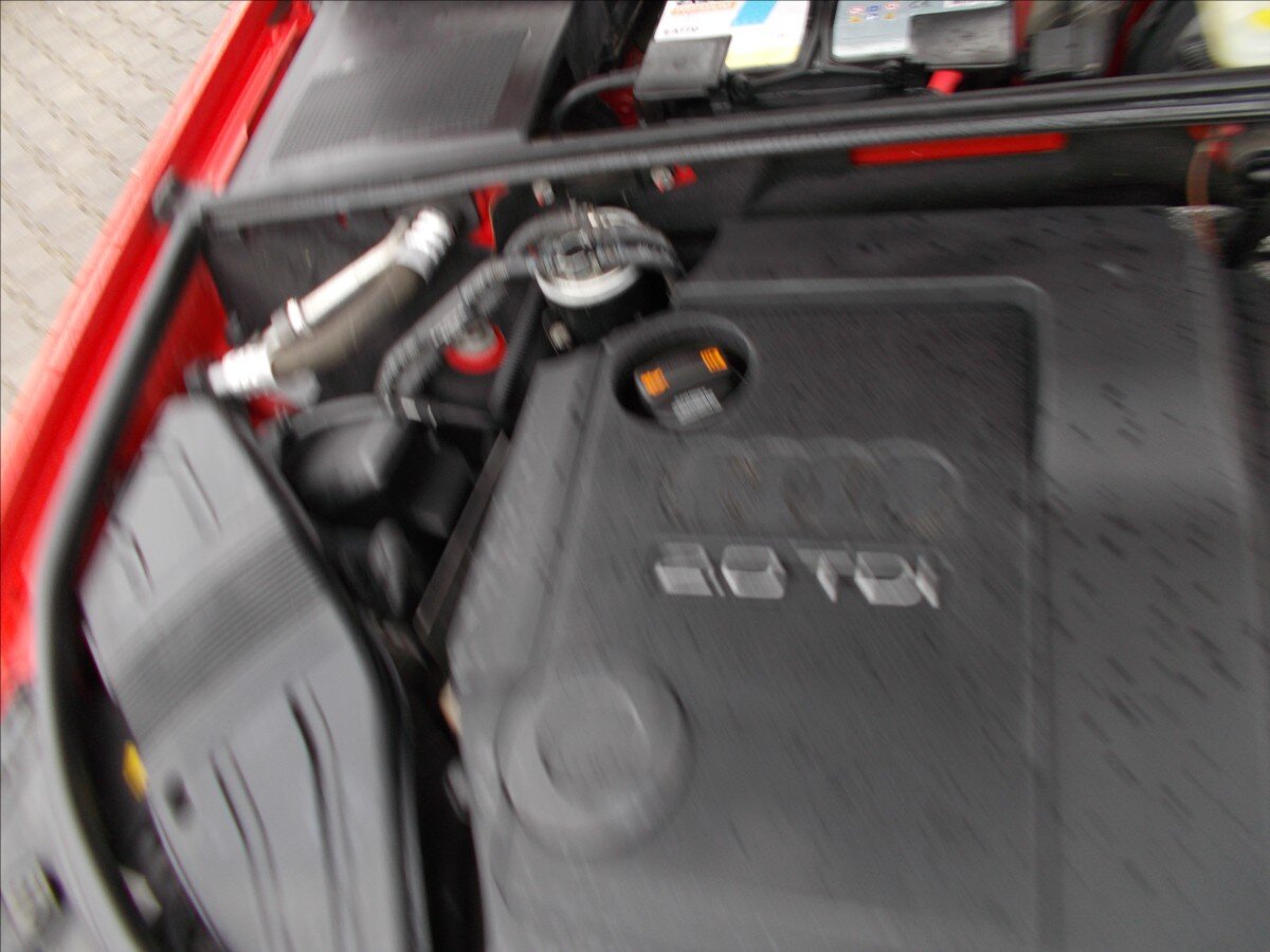 Audi A4 Sedan / Limuzína 2,0 l 103 kw