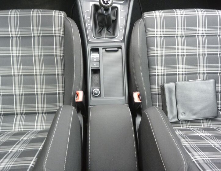 Volkswagen Golf Kombi 2,0 l 135 kw