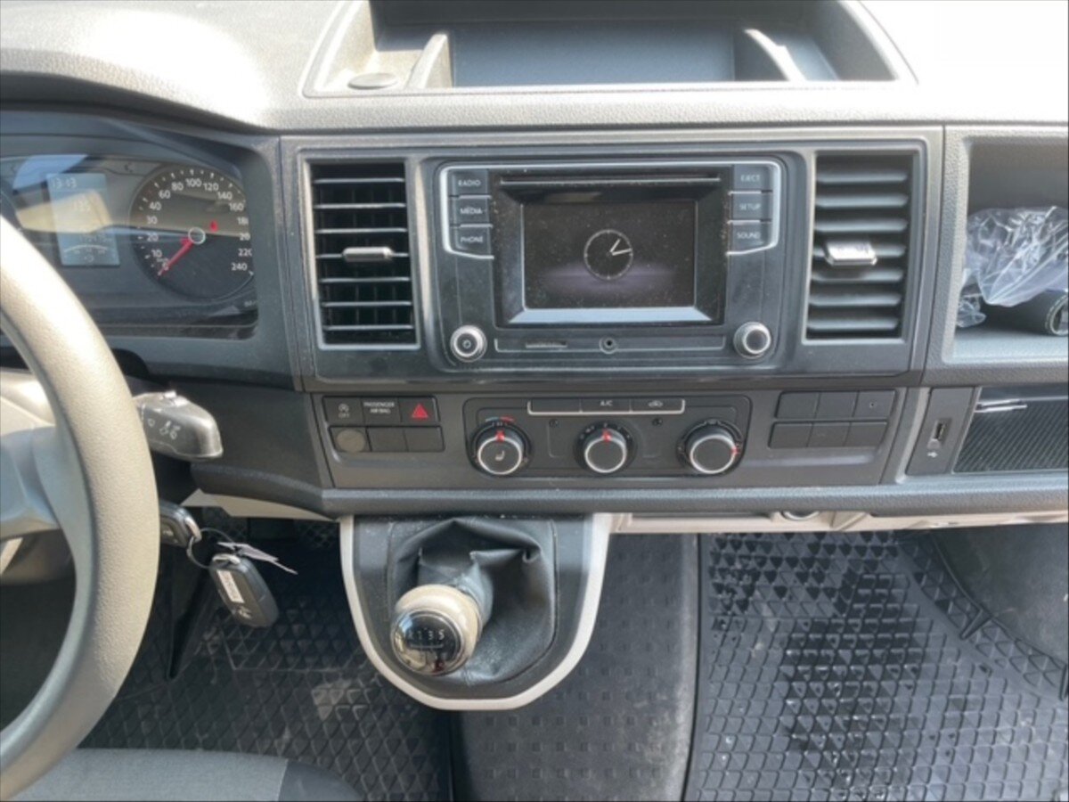 Volkswagen Transporter Skříň 2,0 l 75 kw