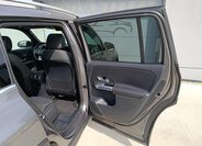 Mercedes-Benz GLB SUV / Terénní 1,3 l 120 kw