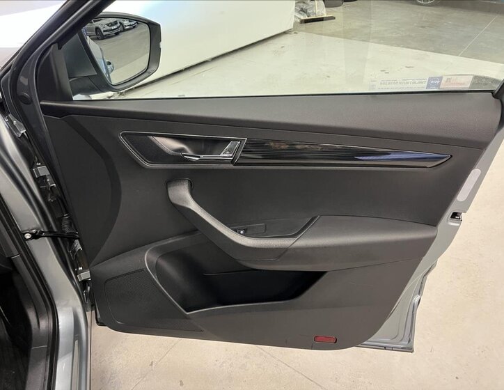 Škoda Karoq SUV 1,5 l 110 kw