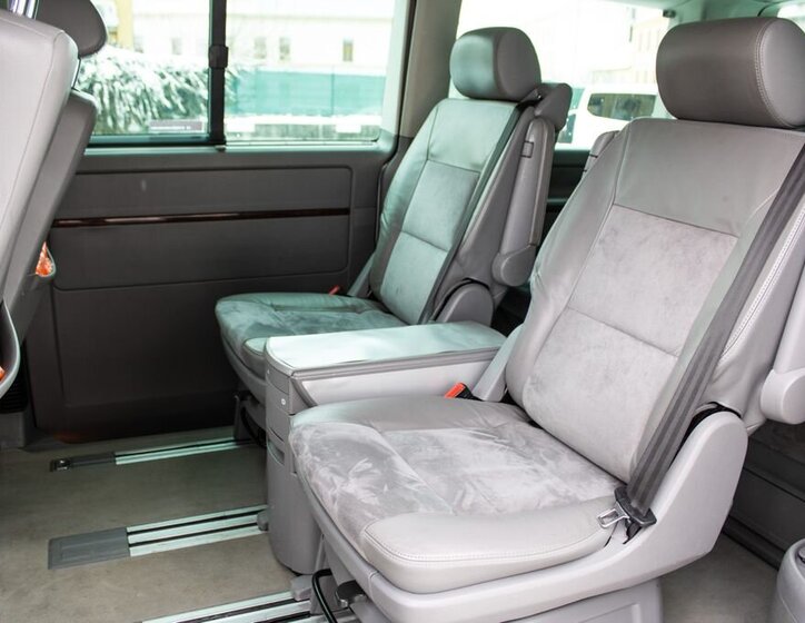 Volkswagen Ostatní VAN-Minibus 2,5 l 128 kw