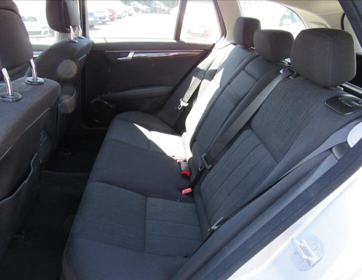 Mercedes-Benz Třídy C Kombi 1,6 l 115 kw