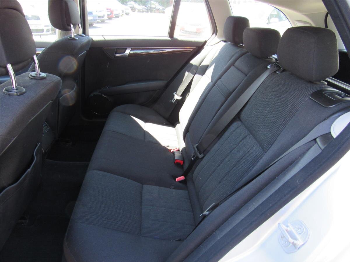 Mercedes-Benz Třídy C Kombi 1,6 l 115 kw