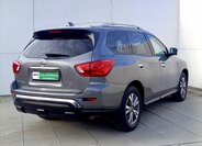 Nissan Pathfinder SUV / Terénní 3,5 l 212 kw