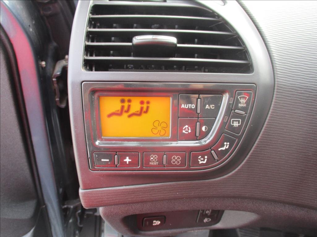 Citroën Grand C4 Picasso MPV 1,6 l 82 kw