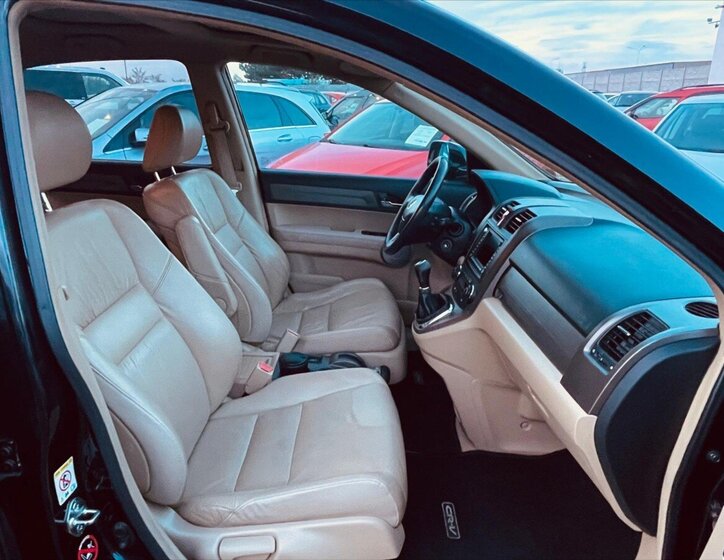 Honda CR-V SUV / Terénní 2,0 l 110 kw