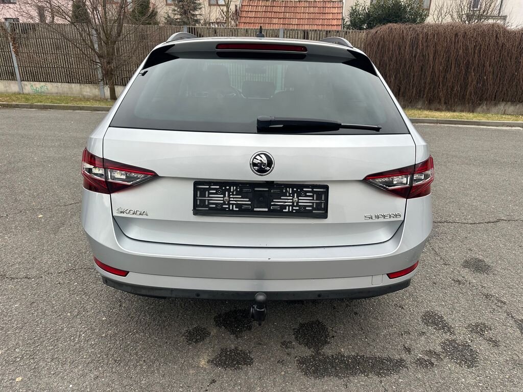 Škoda Superb Kombi 2,0 l 110 kw