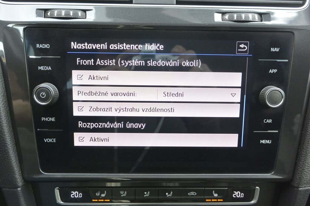 Volkswagen Golf Kombi 2,0 l 110 kw