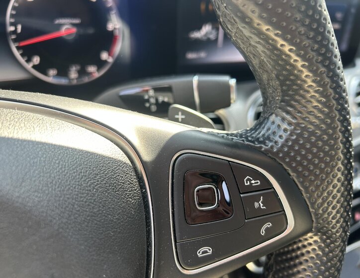 Mercedes-Benz Třídy E Sedan / Limuzína 3,0 l 190 kw