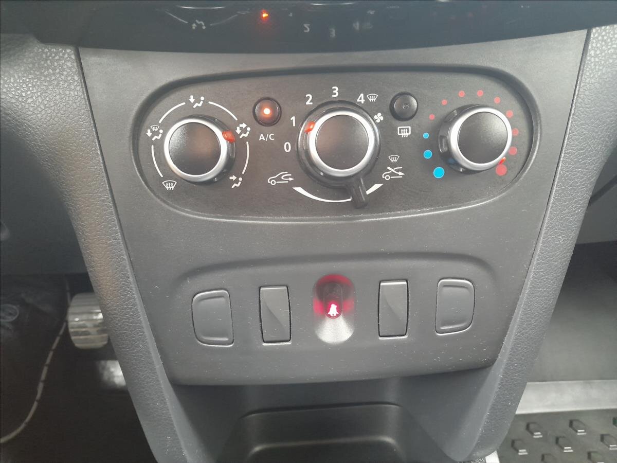 Dacia Sandero Hatchback 999,0 54 kw