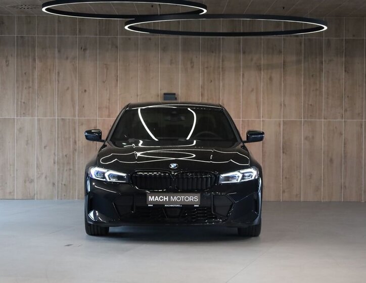 BMW Řada 3 Sedan / Limuzína 2,0 l 140 kw