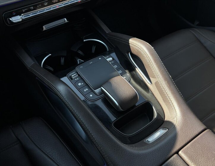 Mercedes-Benz GLE SUV / Terénní 2,0 l 200 kw