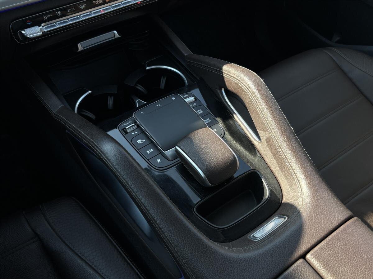 Mercedes-Benz GLE SUV / Terénní 2,0 l 200 kw