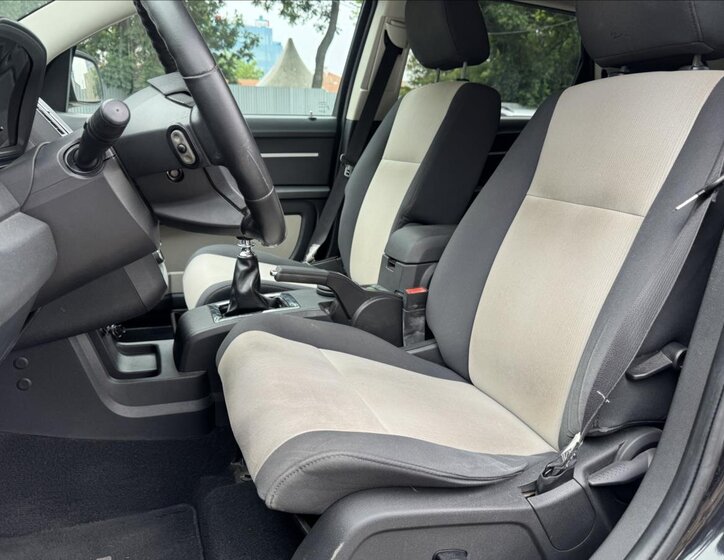 Dodge Journey MPV 2,0 l 103 kw