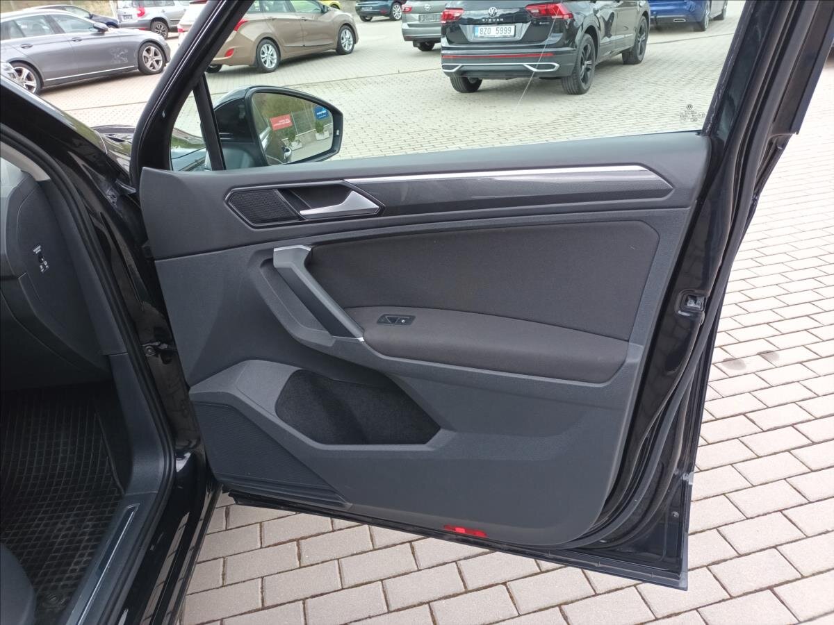 Volkswagen Tiguan SUV / Terénní 2,0 l 110 kw