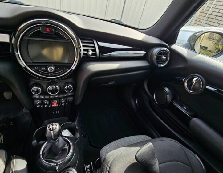 Mini Cooper Hatchback 0,0 0