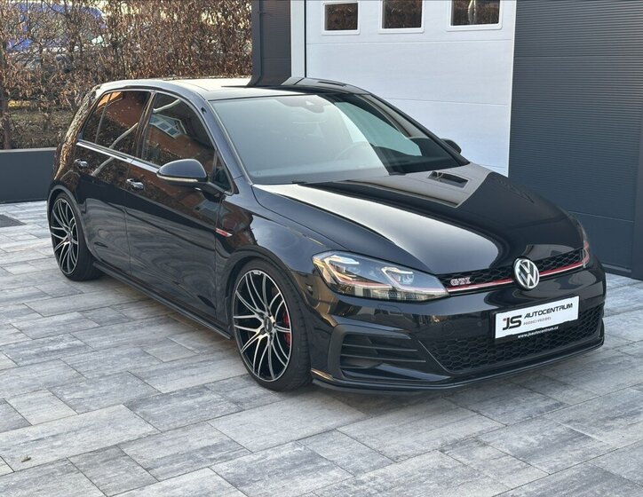 Volkswagen Golf Hatchback 2,0 l 180 kw