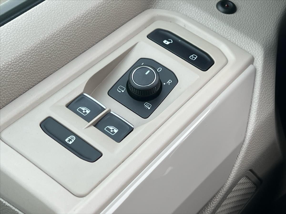 Volkswagen Multivan VAN-Minibus 2,0 l 150 kw