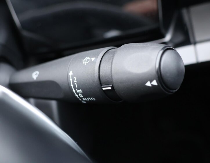 Peugeot 508 Liftback 1,6 l 133 kw