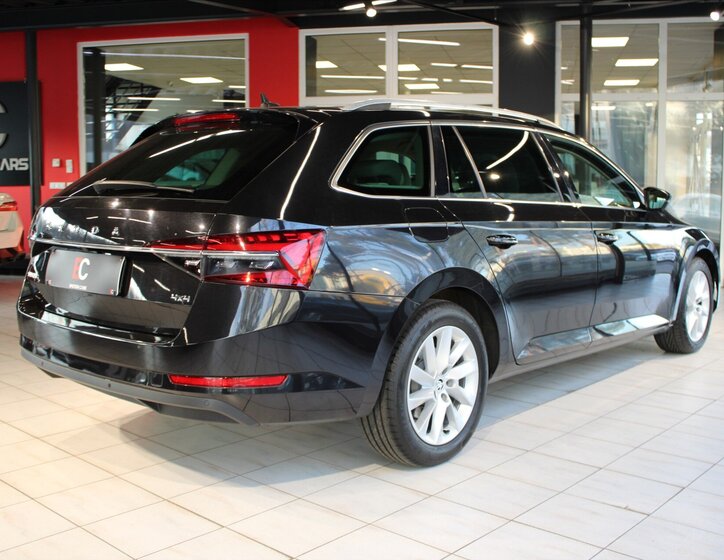 Škoda Superb Kombi 2,0 l 140 kw