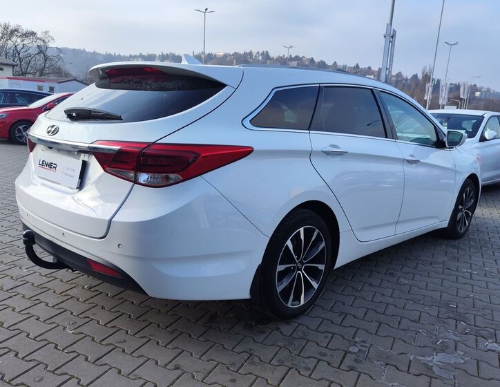 Hyundai i40 Kombi 1,7 l 104 kw