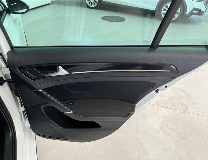 Volkswagen Golf Hatchback 2,0 l 135 kw