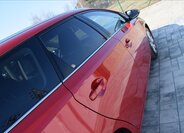 Toyota Auris Kombi 1,2 l 85 kw