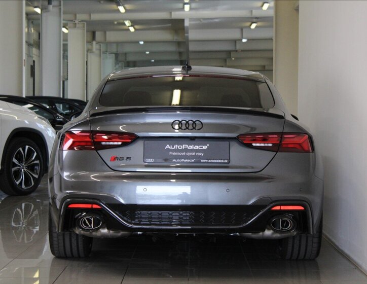 Audi RS 5 4