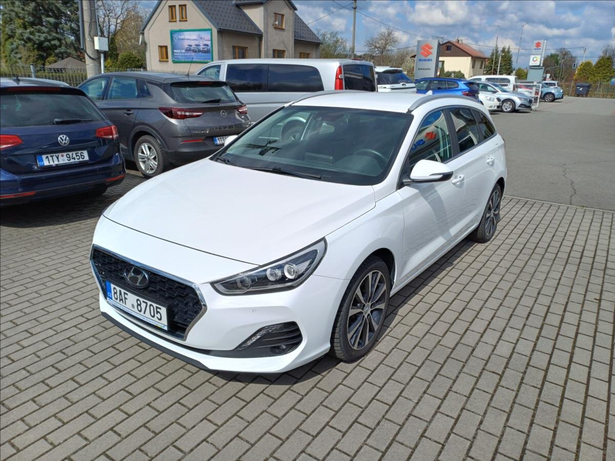 Hyundai i30 Kombi 1,4 l 103 kw