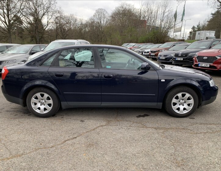 Audi A4 Sedan / Limuzína 1,9 l 74 kw