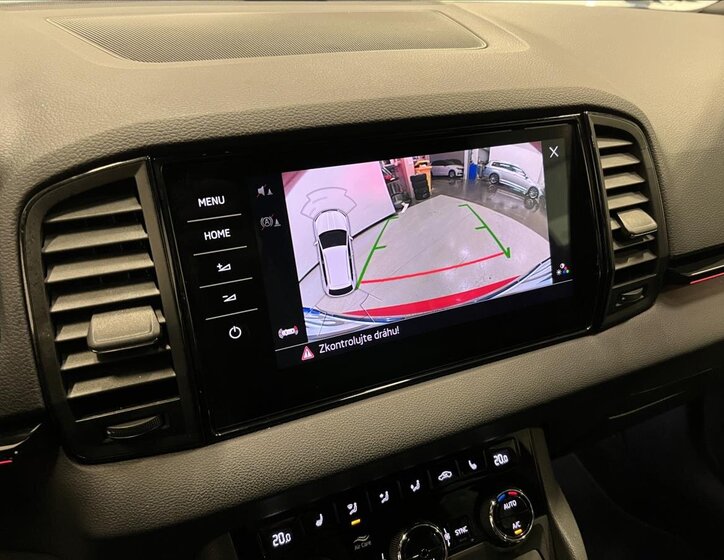 Škoda Karoq SUV 2,0 l 140 kw