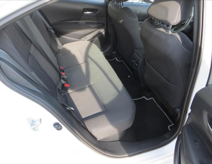 Toyota Corolla Sedan 1,8 l 72 kw