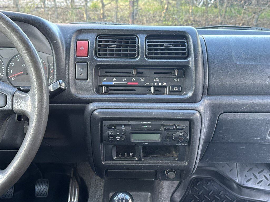 Suzuki Jimny Ostatní 1,3 l 60 kw