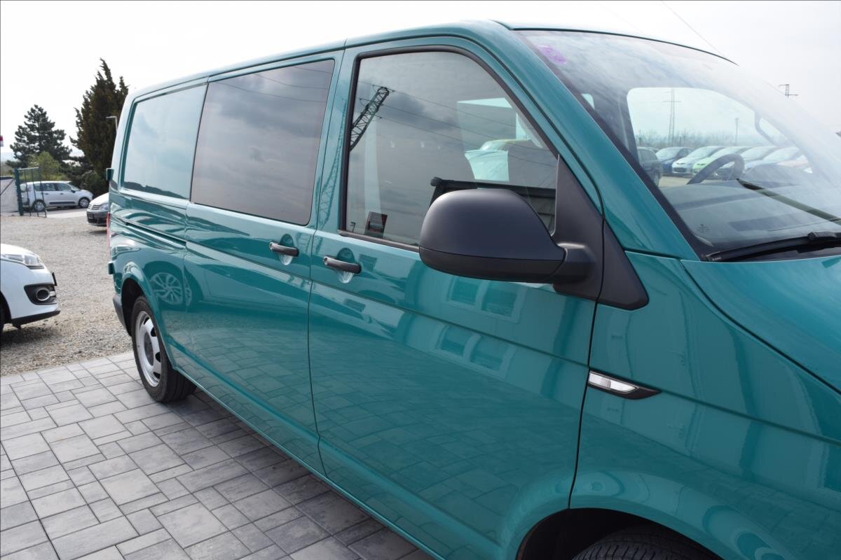 Volkswagen Transporter Kombi 2,0 l 110 kw