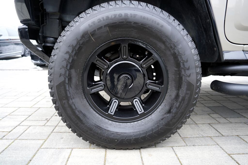 Hummer H2 SUV 6,0 l 232 kw