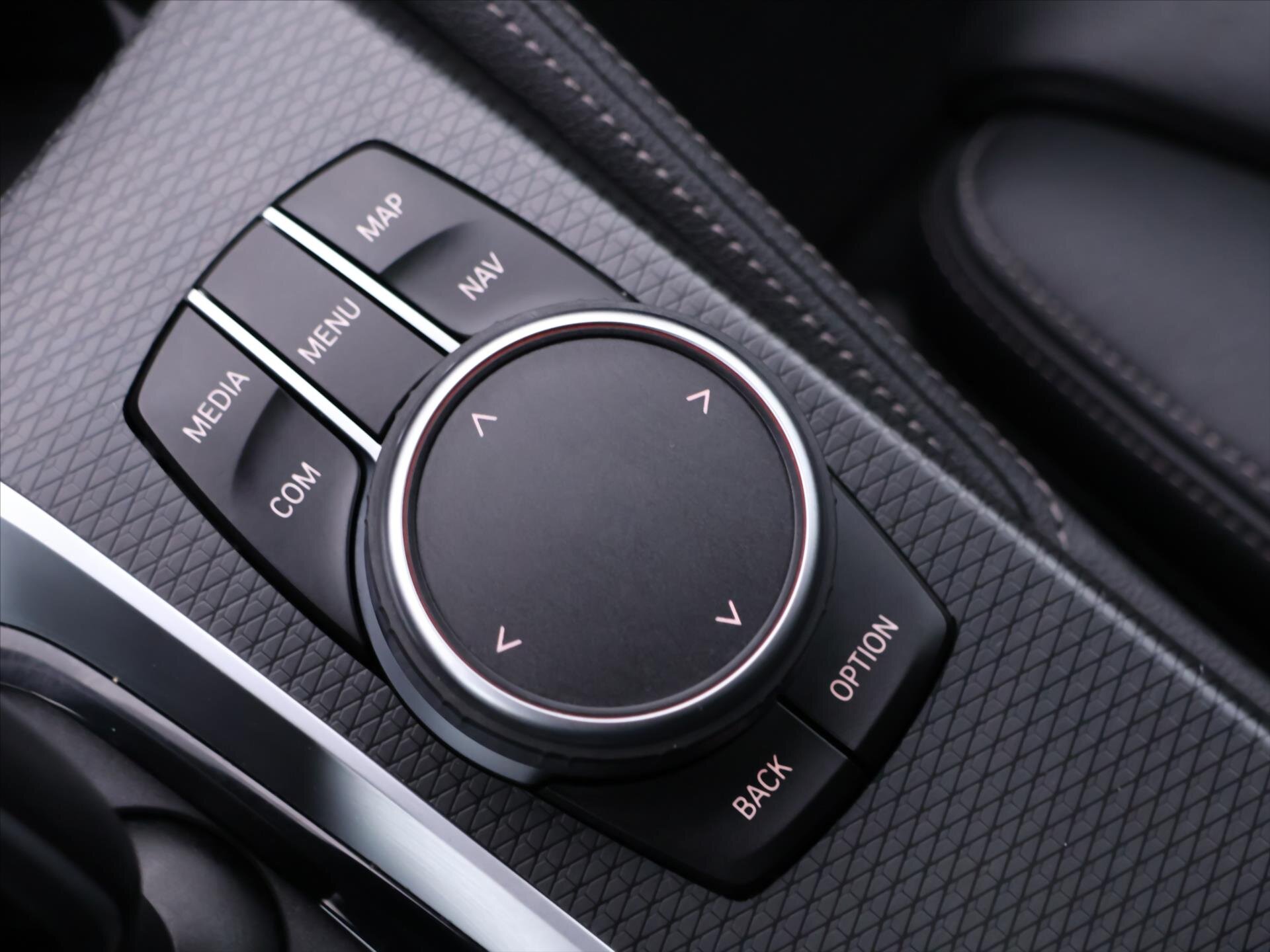 BMW Řada 5 Sedan 4,4 l 390 kw