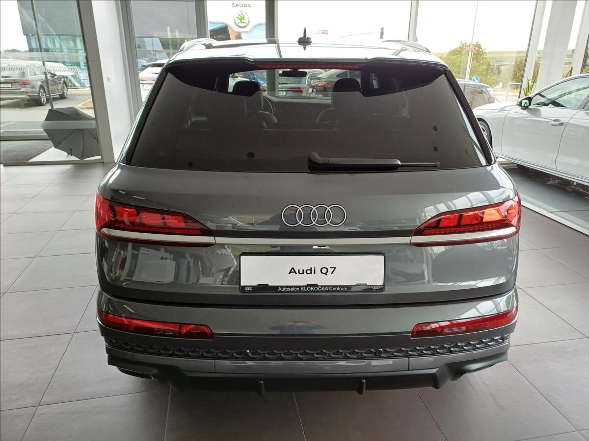 Audi Q7 SUV 3,0 l 210 kw