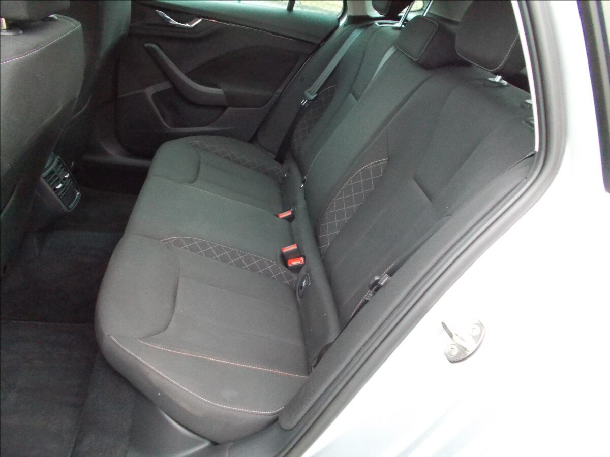 Škoda Kamiq Hatchback 1,5 l 110 kw