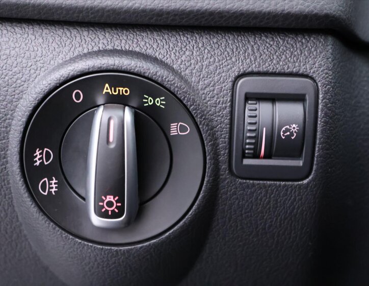 Volkswagen Tiguan SUV 2,0 l 81 kw