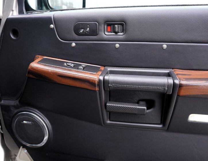 Hummer H2 SUV 6,0 l 232 kw