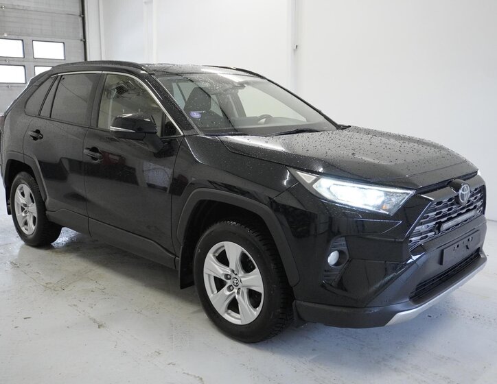 Toyota RAV4 Kombi 2,0 l 129 kw