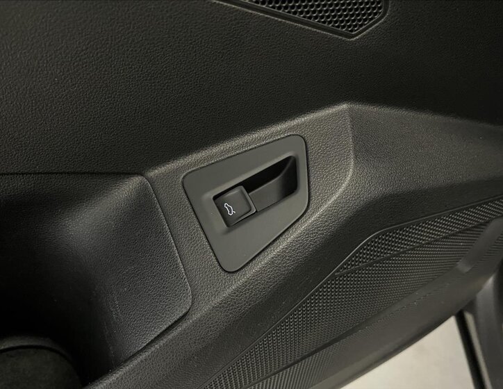 Volkswagen Touareg 38