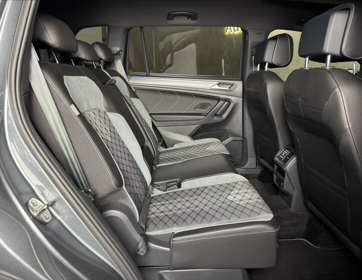 Volkswagen Tiguan Allspace 16