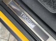 Land Rover Defender SUV 3,0 l 257 kw