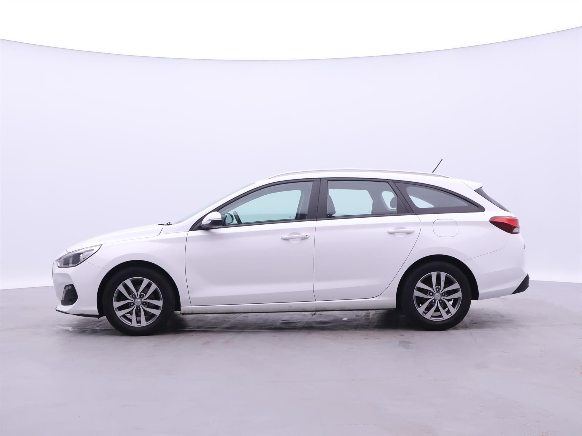 Hyundai i30 Kombi 998,0 88 kw
