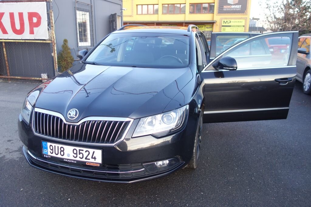 Škoda Superb