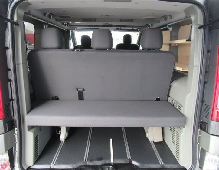 Opel Vivaro Ostatní 2,5 l 84 kw